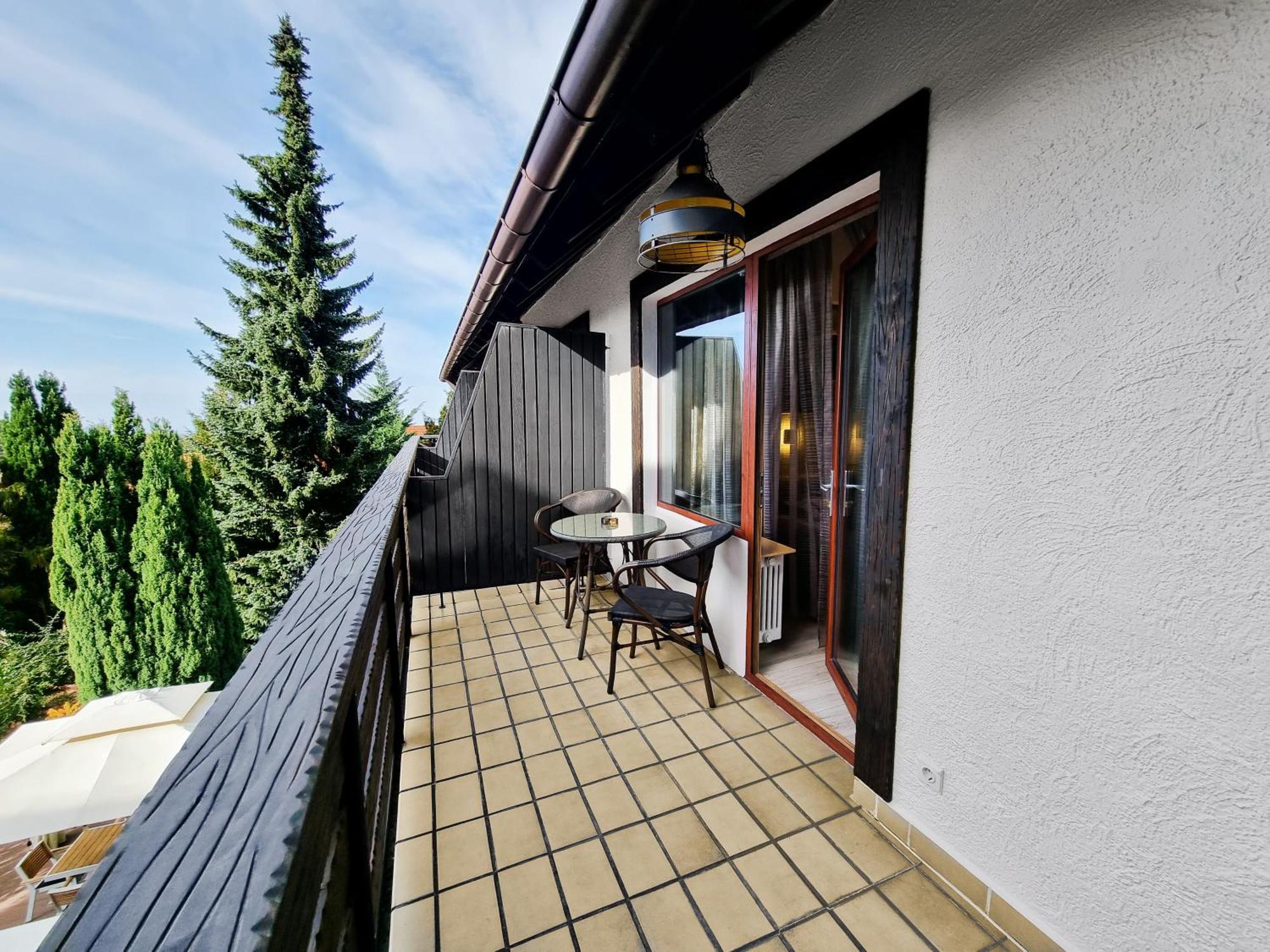 Hotel Roessle Dobel Exterior photo